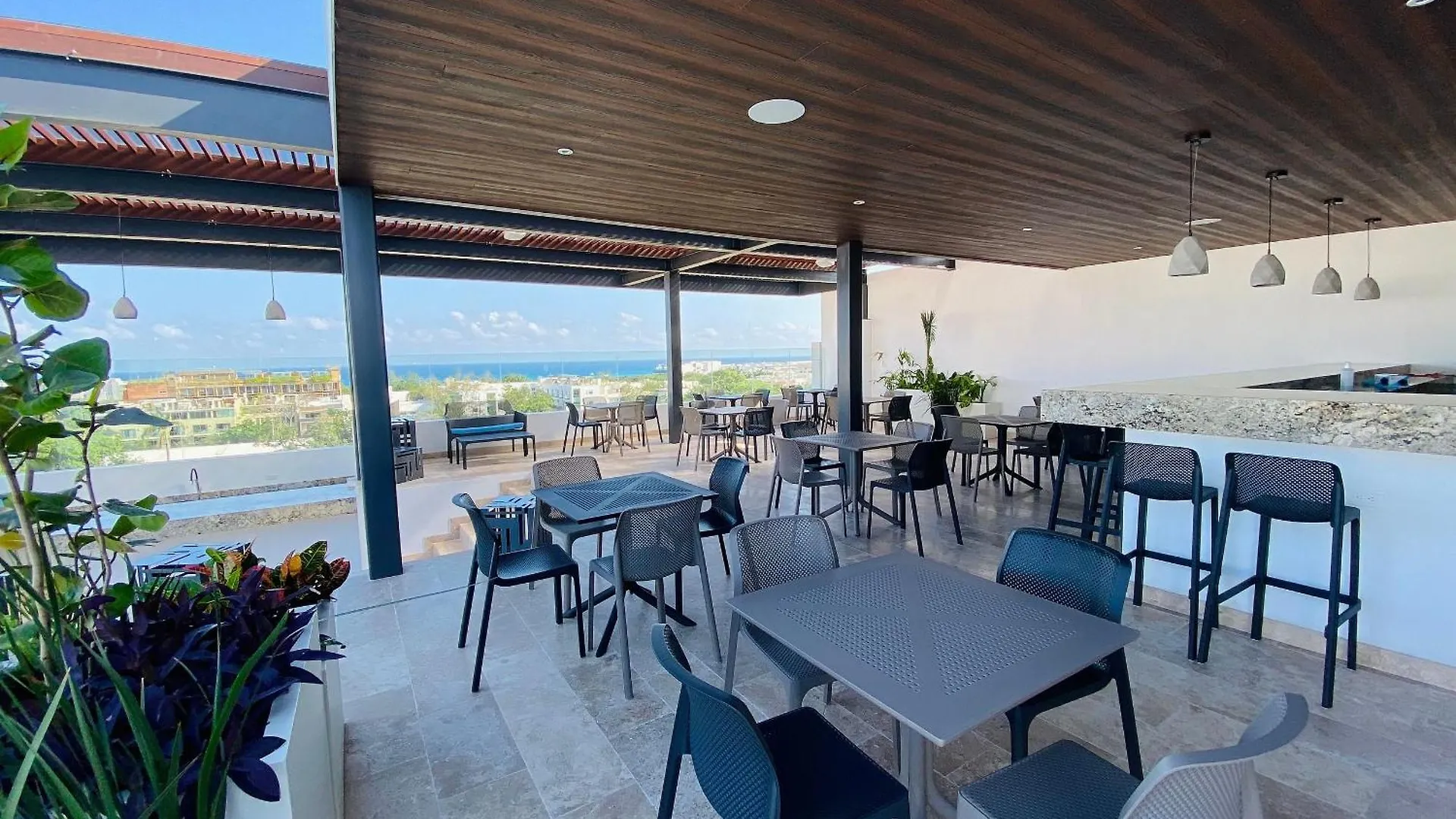Ipana 2 Bedrooms 3 Blocks From The Sea. Playa del Carmen Mexico