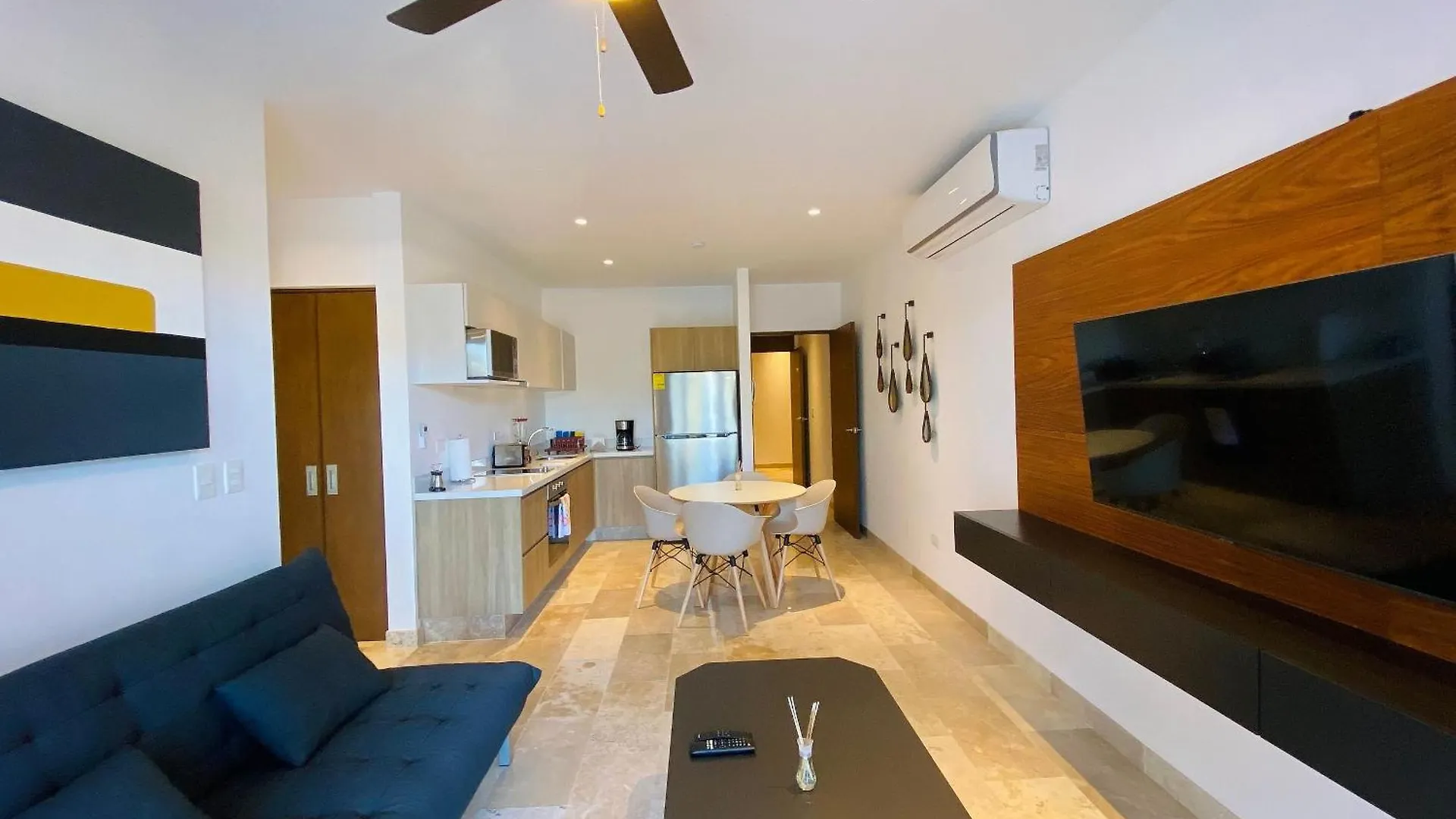 Ipana 2 Bedrooms 3 Blocks From The Sea. Playa del Carmen